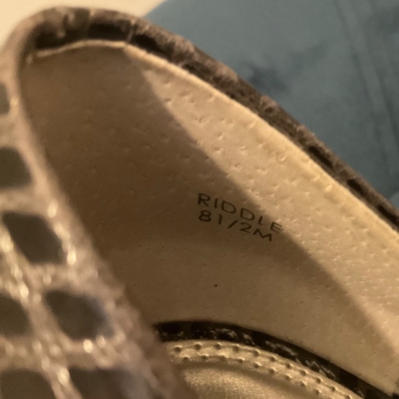 Tamari open toe faux snake skin grey heels - Picture 5 of 5